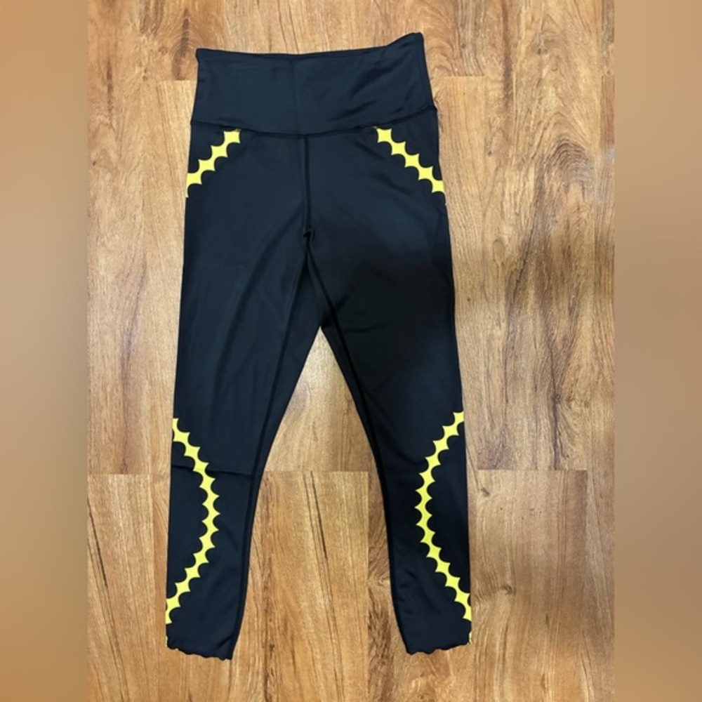 NWT Urban Savage Scallop Leggings Black Citrus Yellow-see pics for measurements - Picture 2 of 8